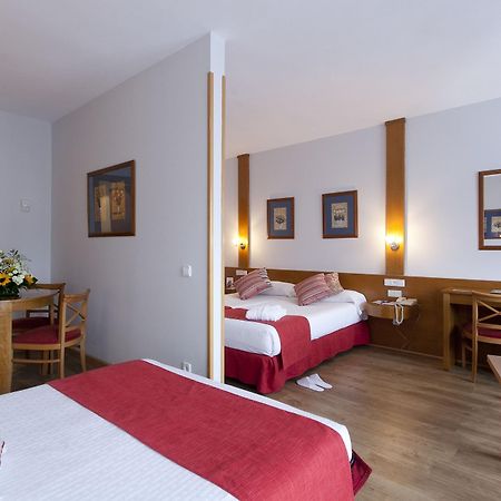 Muralto Madrid Princesa Exteriör bild